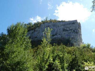 Parque Natural de Izki; senderos gr españa pantalones para senderismo ropa montaña senderismo mapas 